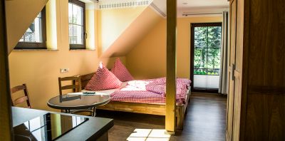 Pension und Gasthaus Rundteil Ansicht 2